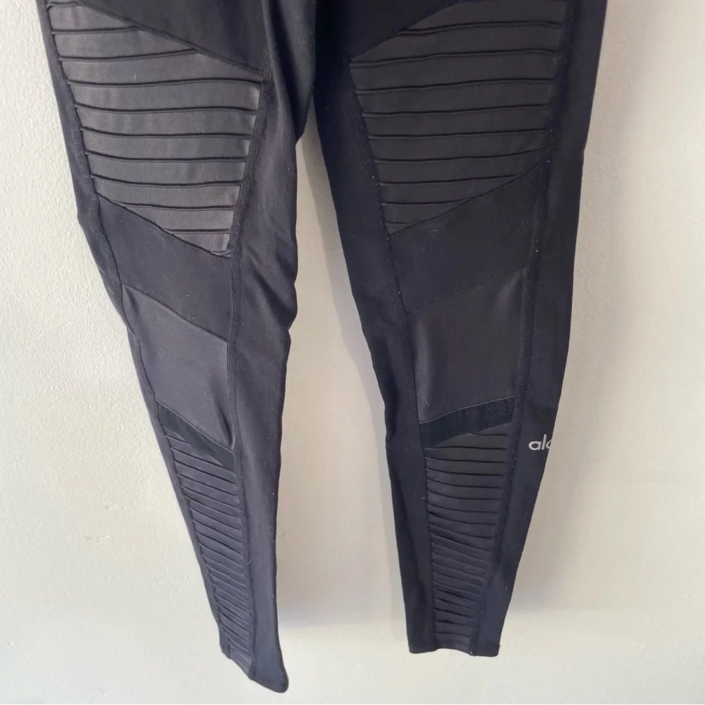 Alo Yoga Black High-Waist Mesh Black Moto Leggings 37611